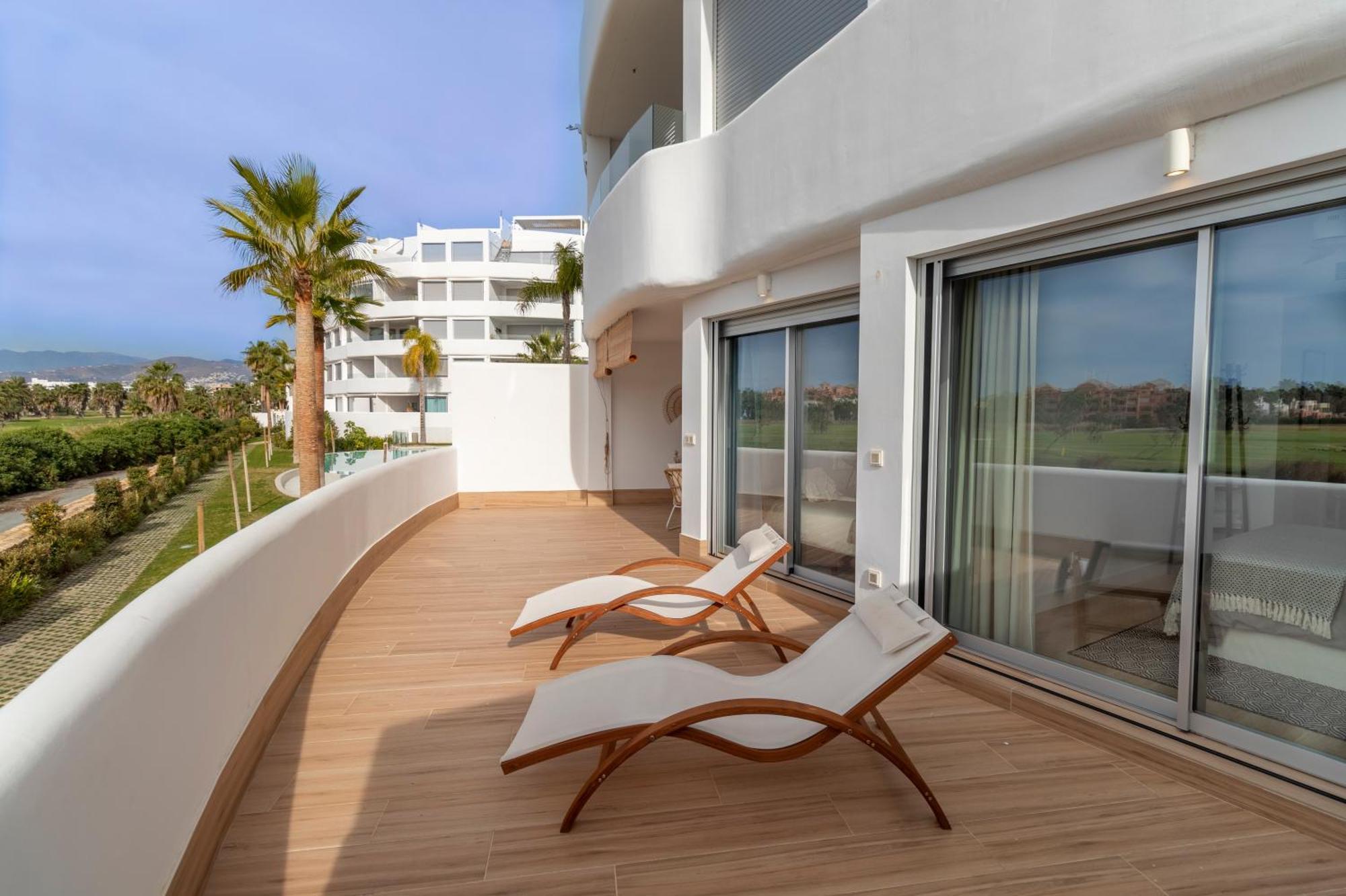 Rentitspain Apartamento Serena Terraza Con Vista A Golf Motril Eksteriør bilde