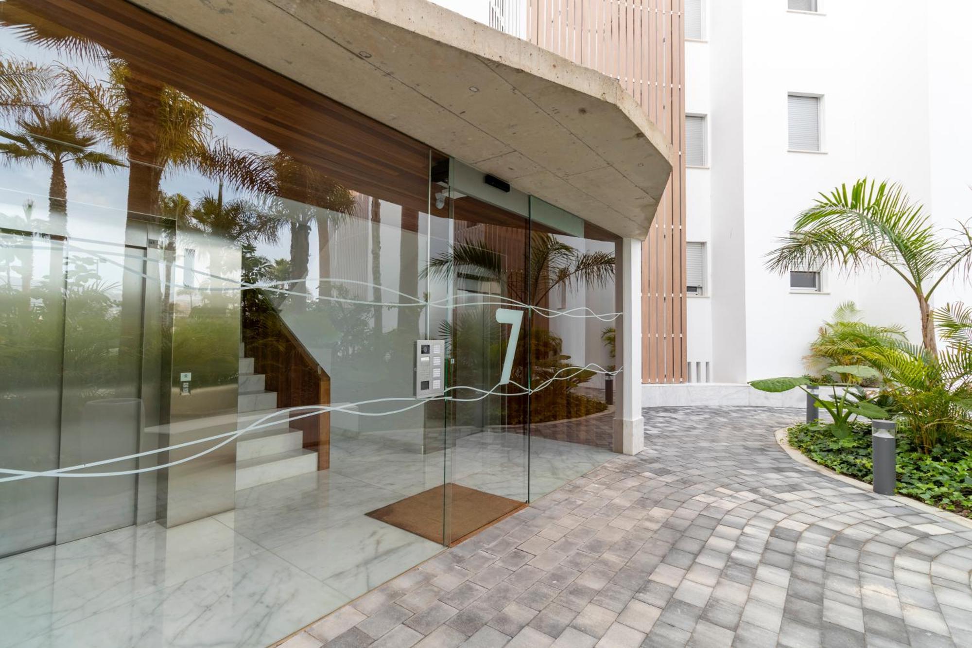 Rentitspain Apartamento Serena Terraza Con Vista A Golf Motril Eksteriør bilde